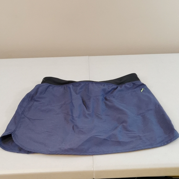 MCKINLEY WOMEN'S PERFORMANCE SKORT - Picture 5 of 6